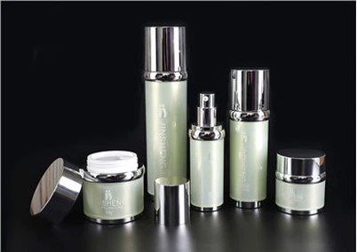 30 ml Airless-Pumpflaschen